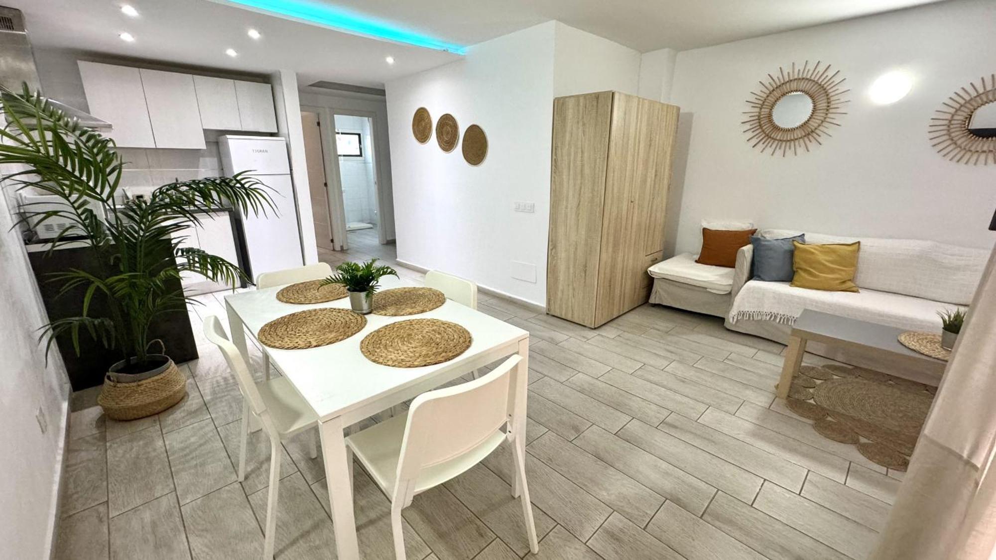 Sur Y Sol Junto Al Mar By Deihu Experiences Apartment Los Cristianos  Ngoại thất bức ảnh
